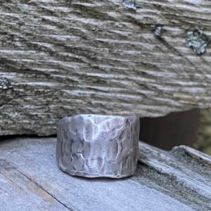 Moon metal ring